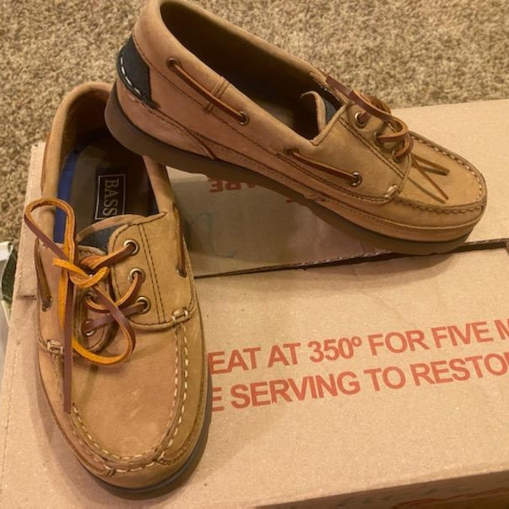 Sperry shoes by bass